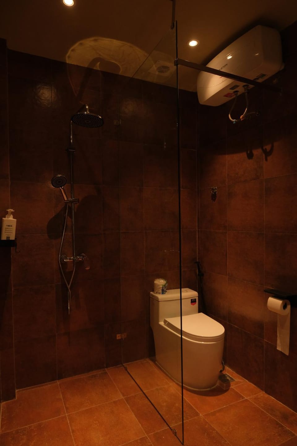 Shower, Toilet, Bathroom