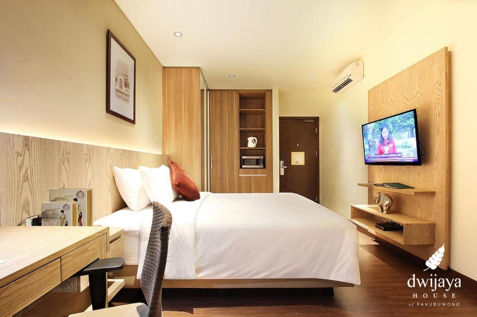 Dwijaya House of Pakubuwono Apartment hotel in South Jakarta City