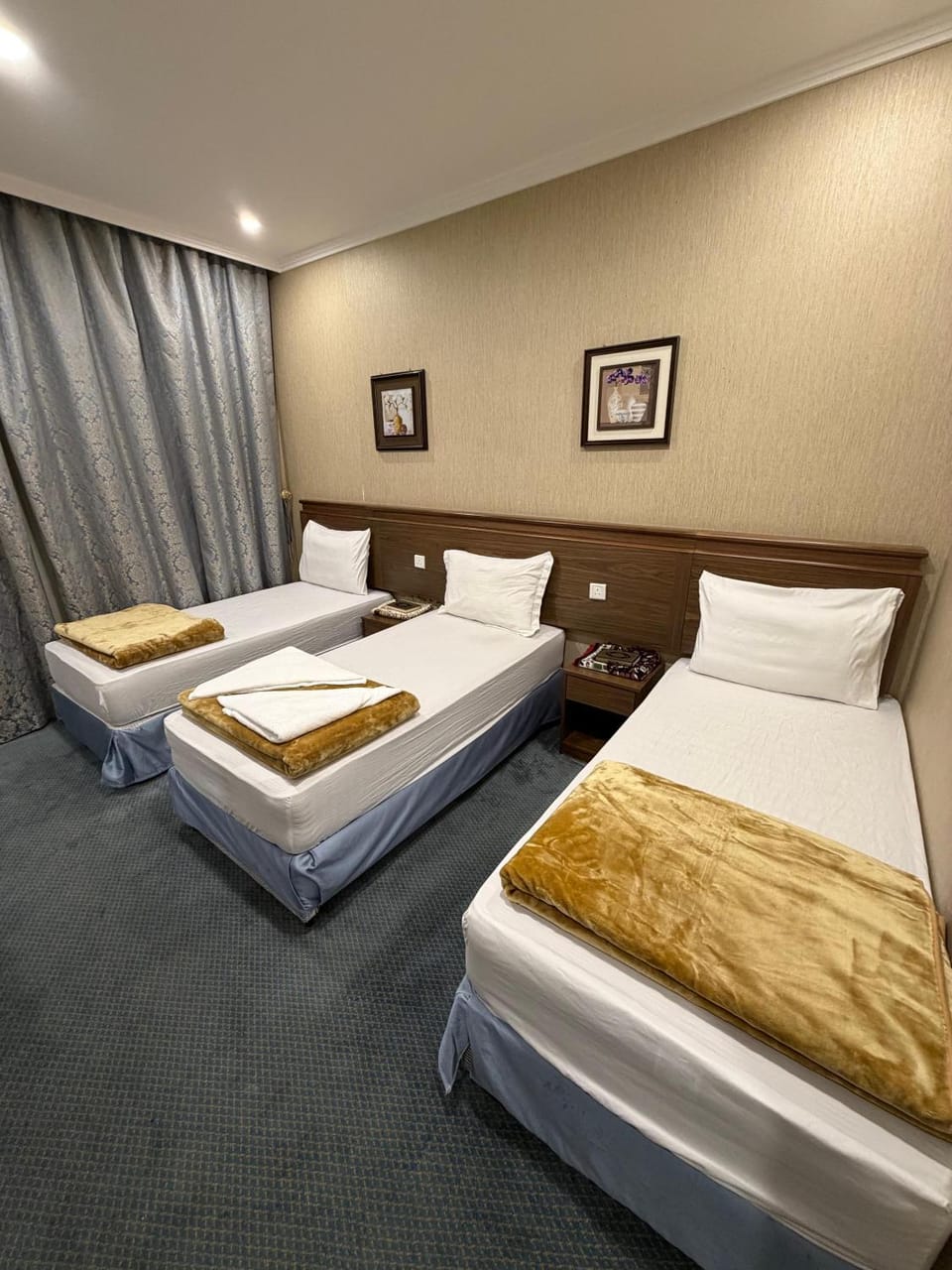 Town House Hotel - Shuttle service to Haram Hotel in Mecca