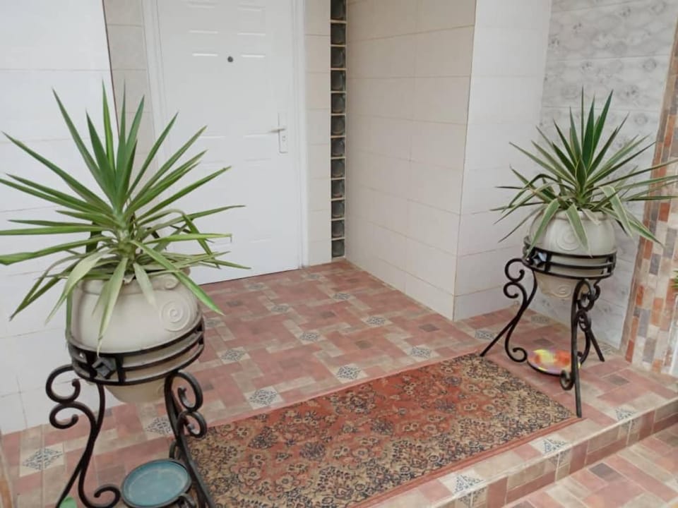 Villa de 3 chambres salon aux almadies House in Dakar