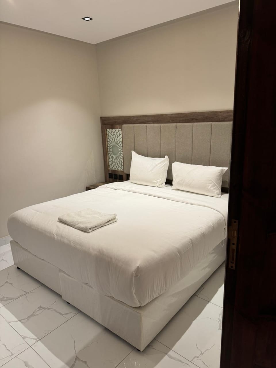 Suite aloraini اجنحة العريني 2 Apartment in Al Madinah Province