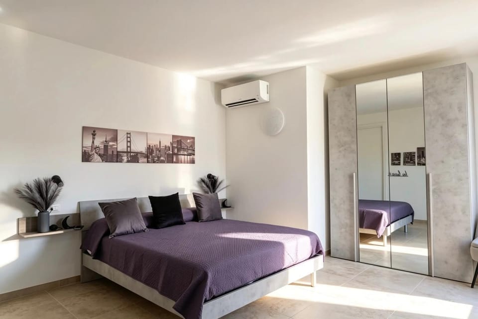 La Luna del Mar Boutique Suite with Pool Bed and Breakfast in Castelsardo