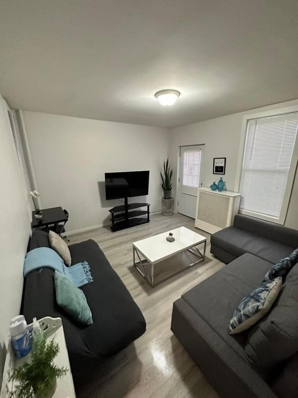 Union City Apartment near Light Rail Sleeps 7, 15 Min to Manhattan! Apartment in Union City