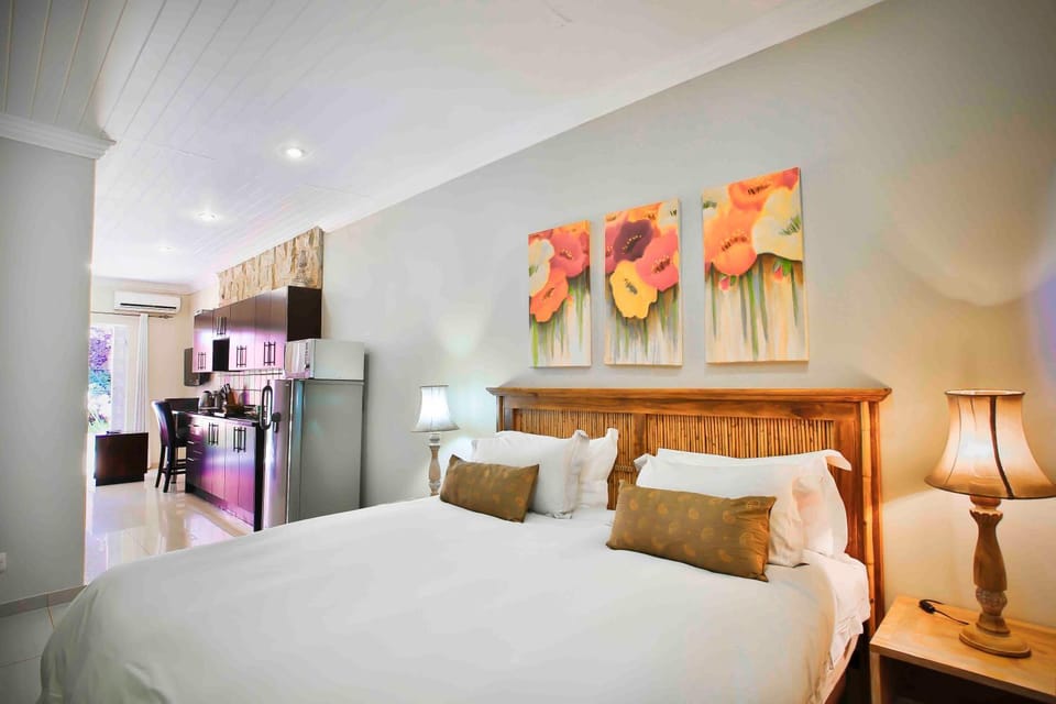 Accommodation at Vans No Loadshedding Bed and Breakfast in Pretoria