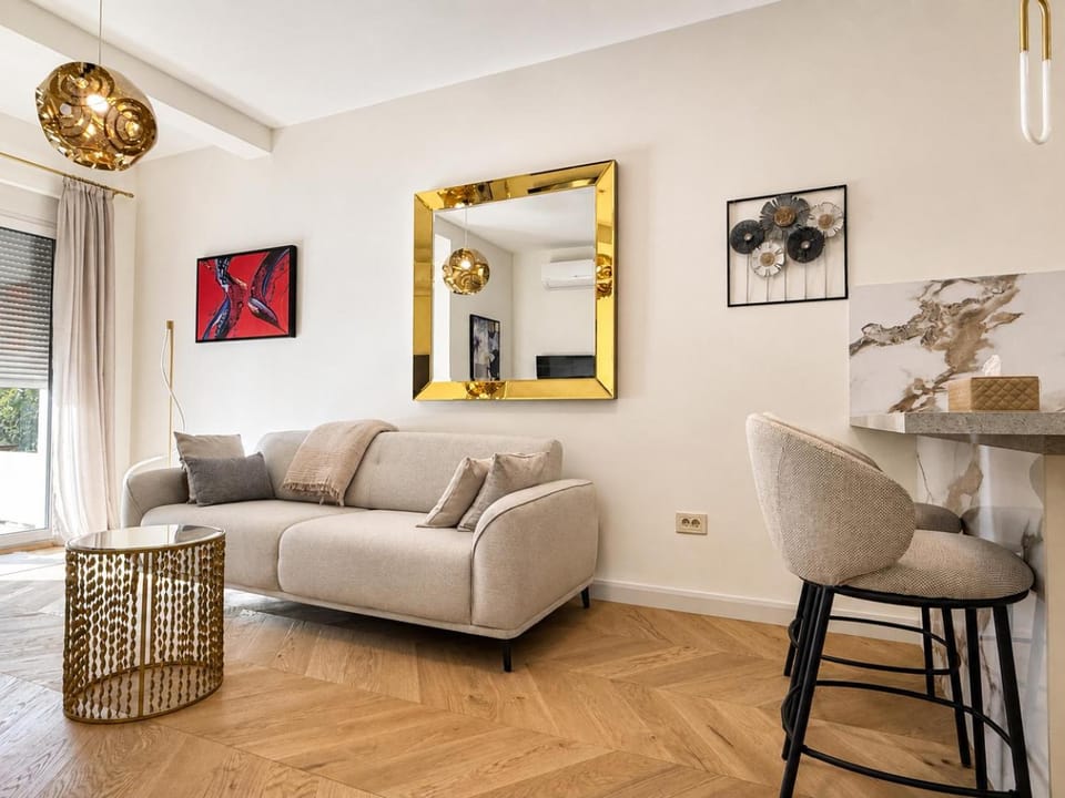 NIXA Ljuta Terrace Suite by MN Property Apartment in Dobrota