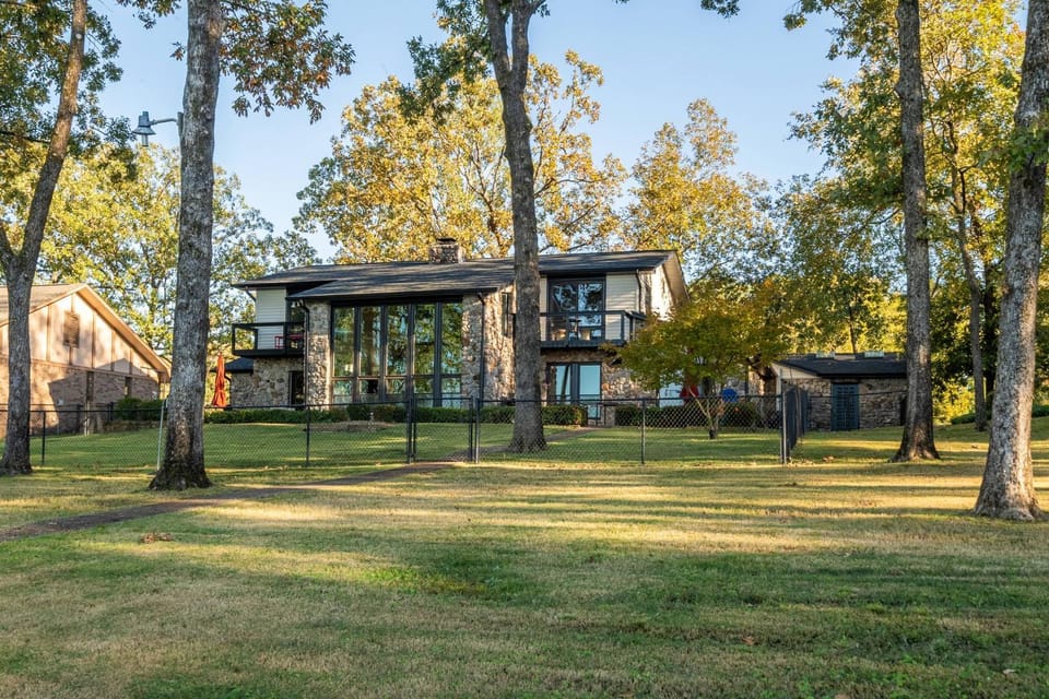 Hamilton Harmony House in Rockwell