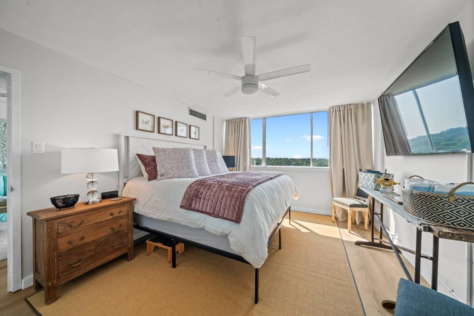Hamilton Vista Penthouse House in Rockwell