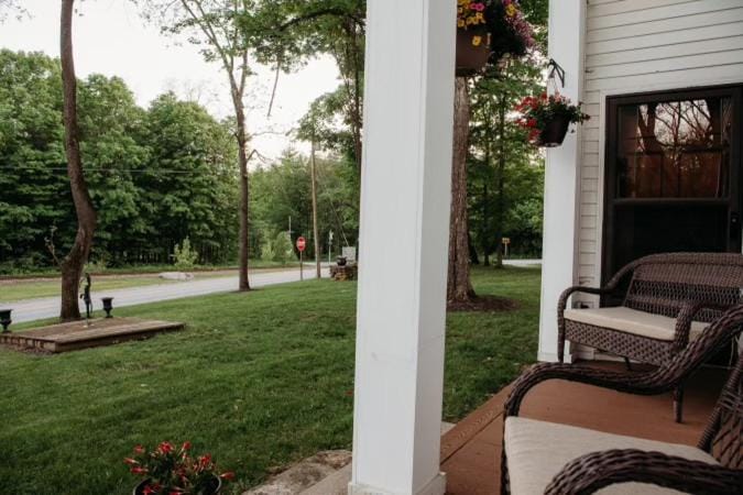 Historic LaMothe Landing & FarmhouseSPACTrack Farm Stay in Saratoga Springs