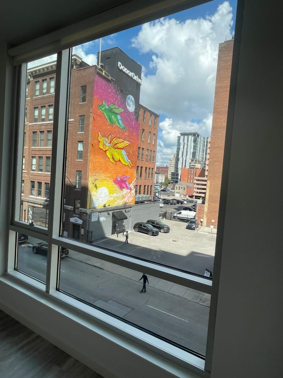 City view, Street view
