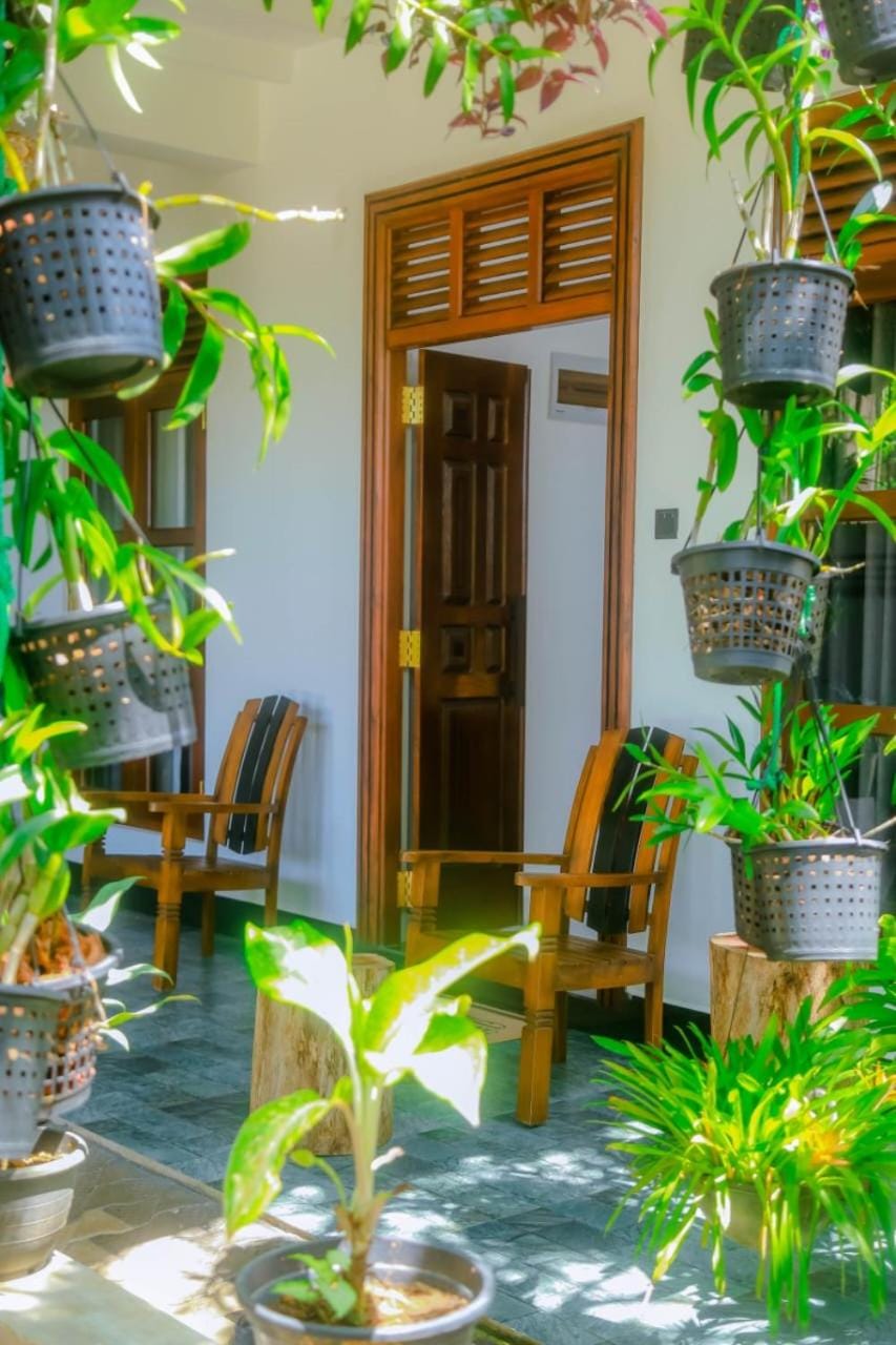 Ceylon crystal delight House in Southern Province