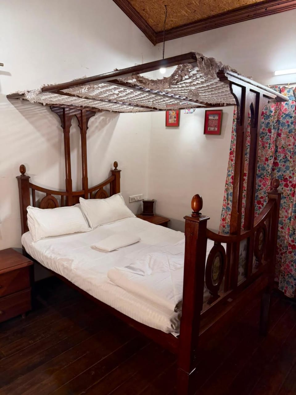 Woodburry house Villa in Maharashtra