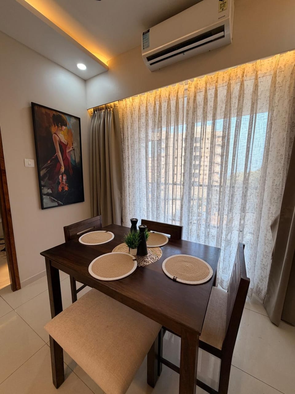 Poolfront Vintage Home 3 Bedrooms Nearby Beaches South Goa Apartment in Goa, India