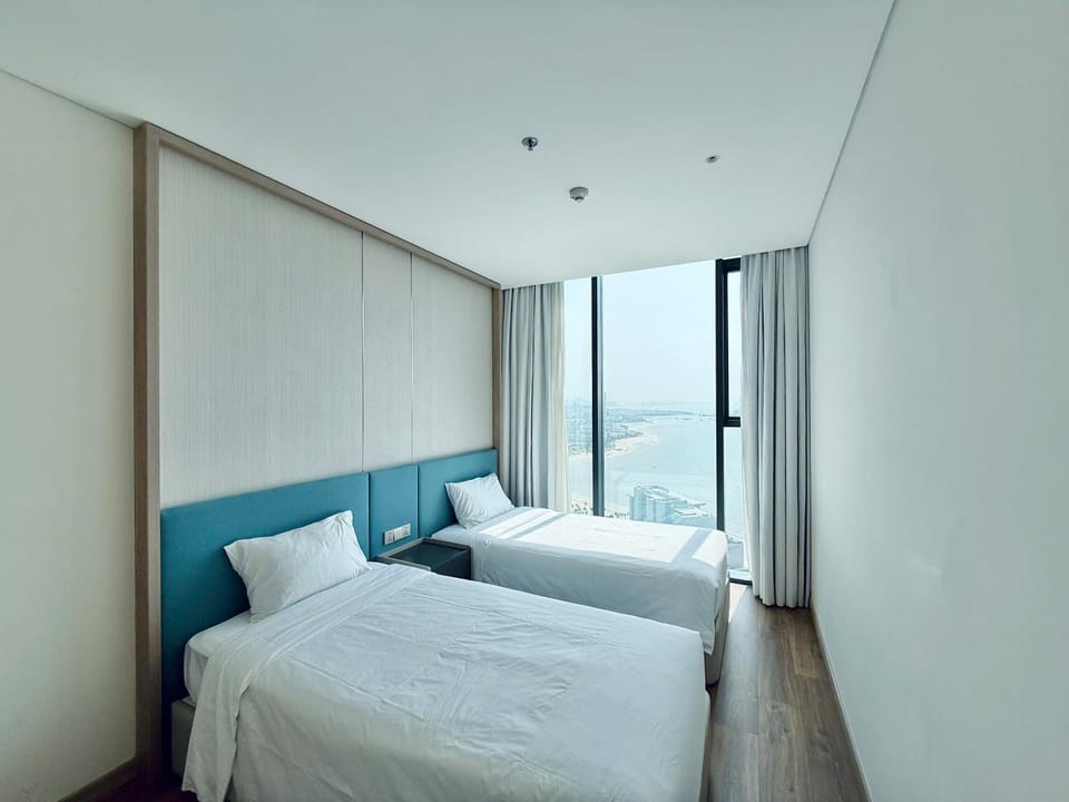 Alacarte Ha Long Apartment Luxurious Apartment in Vietnam