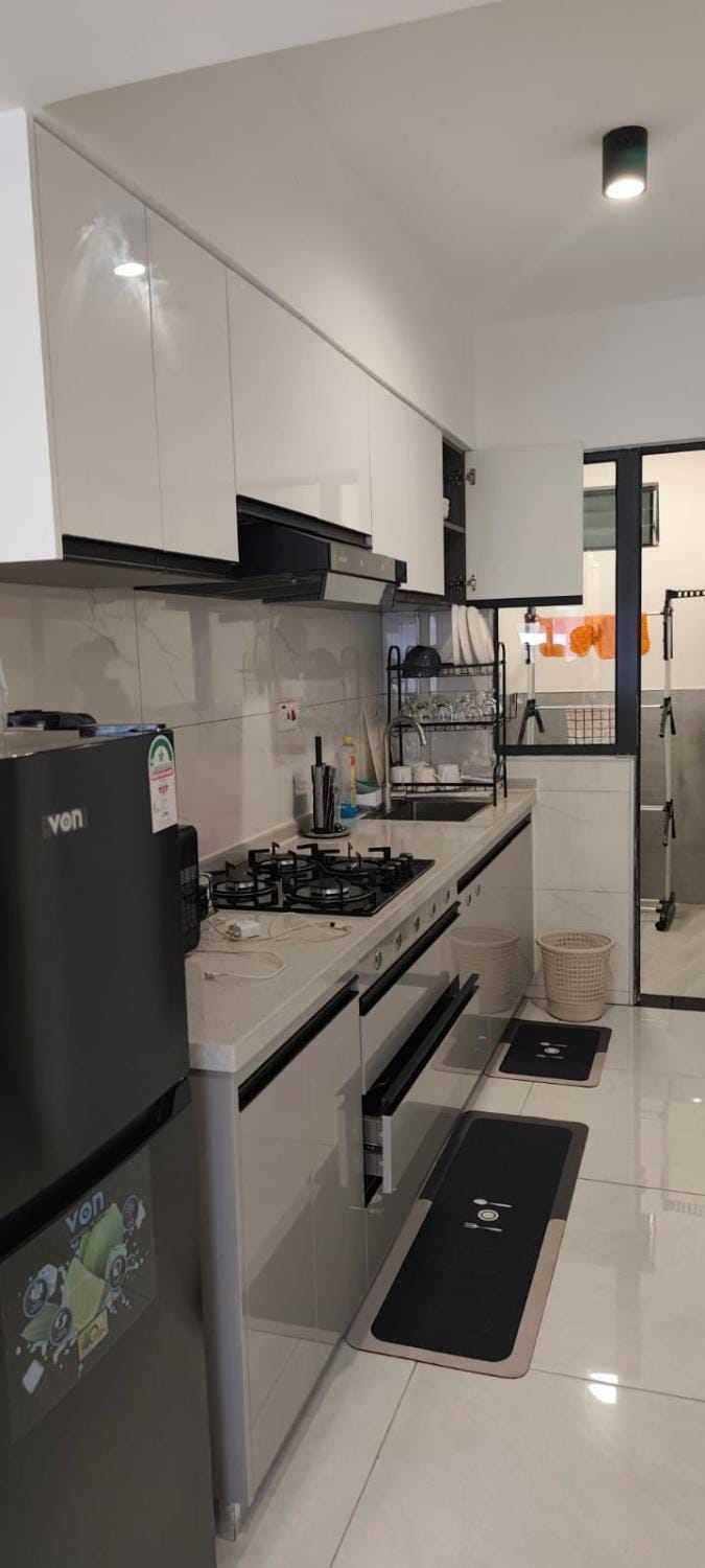 The modern executive serene suites with amazing breathtaking city views ,fully equipped gym , swimming pool and private ample parking space Apartment in Nairobi County