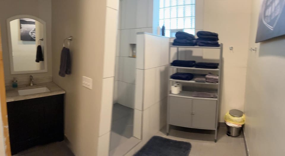 HUGE Vintage 3BR Downtown Loft Apartment in Milwaukee