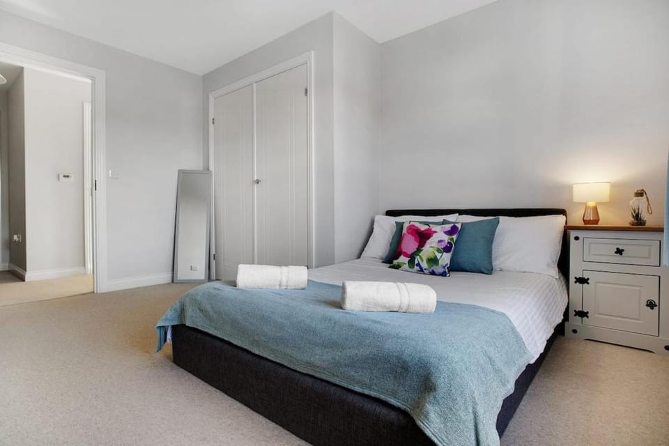 Duplex apartment close to A1 private car park Apartment in Darlington