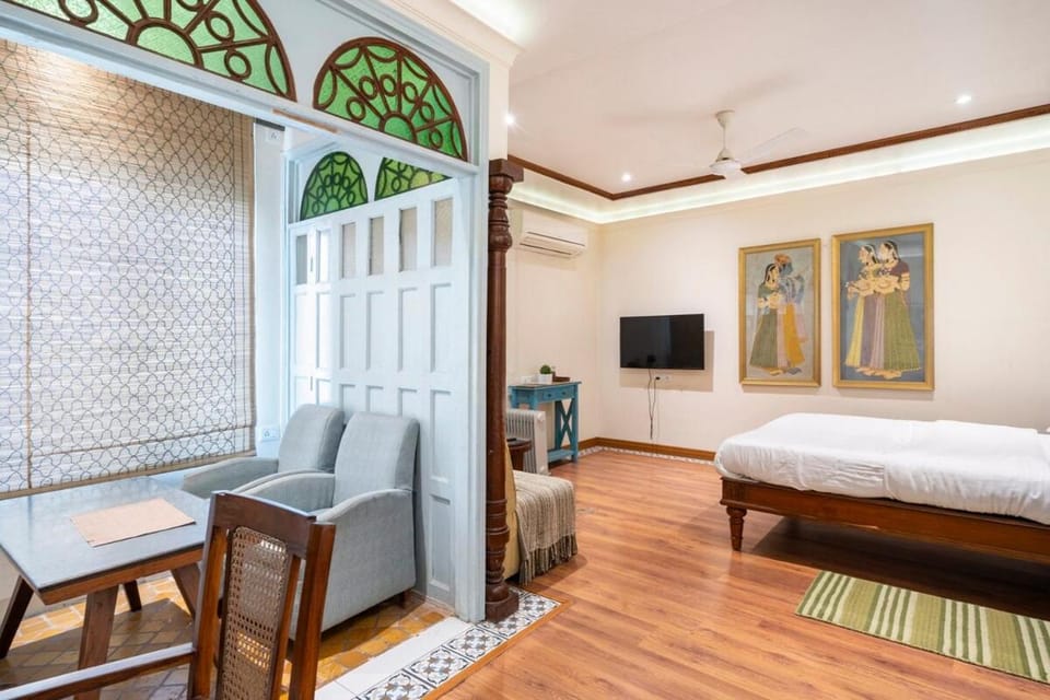 The Royal Charm 27 Residensia Apartment in New Delhi