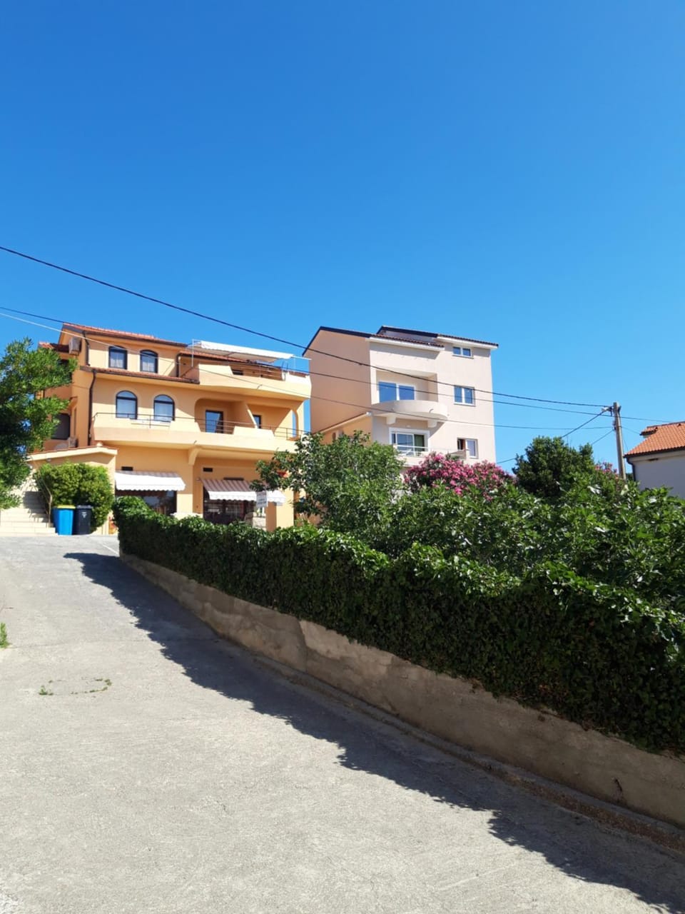 Property building, Neighbourhood, Street view