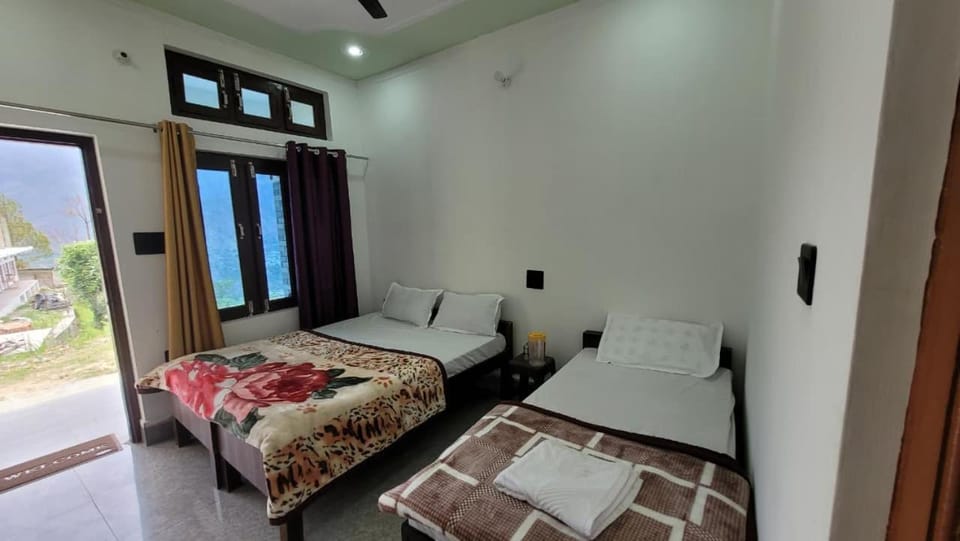 Rawain Farm Hotel in Uttarakhand