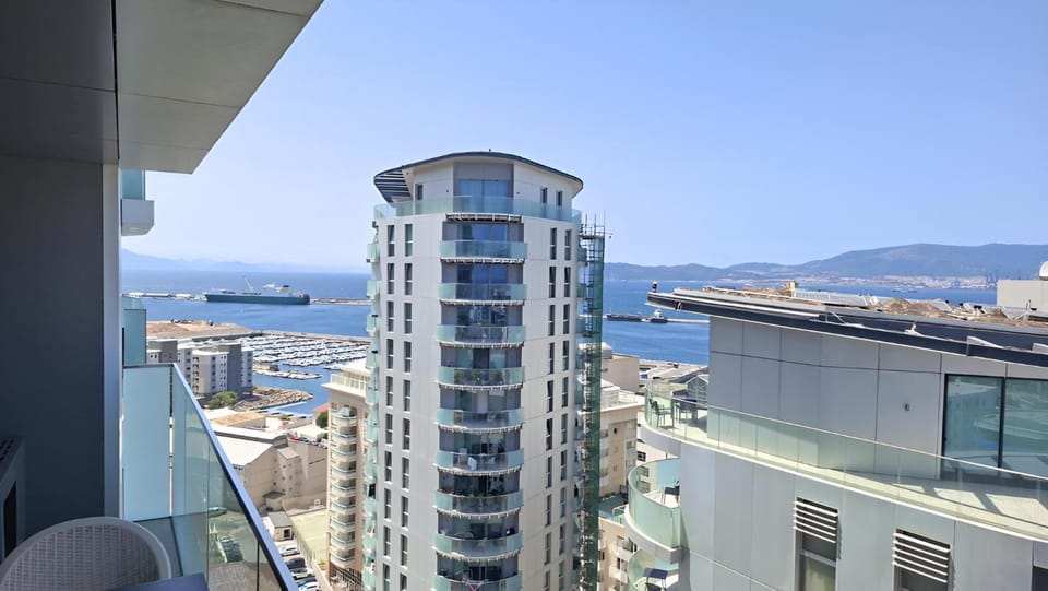 Property building, Day, Neighbourhood, View (from property/room), Balcony/Terrace, City view, Mountain view, Sea view