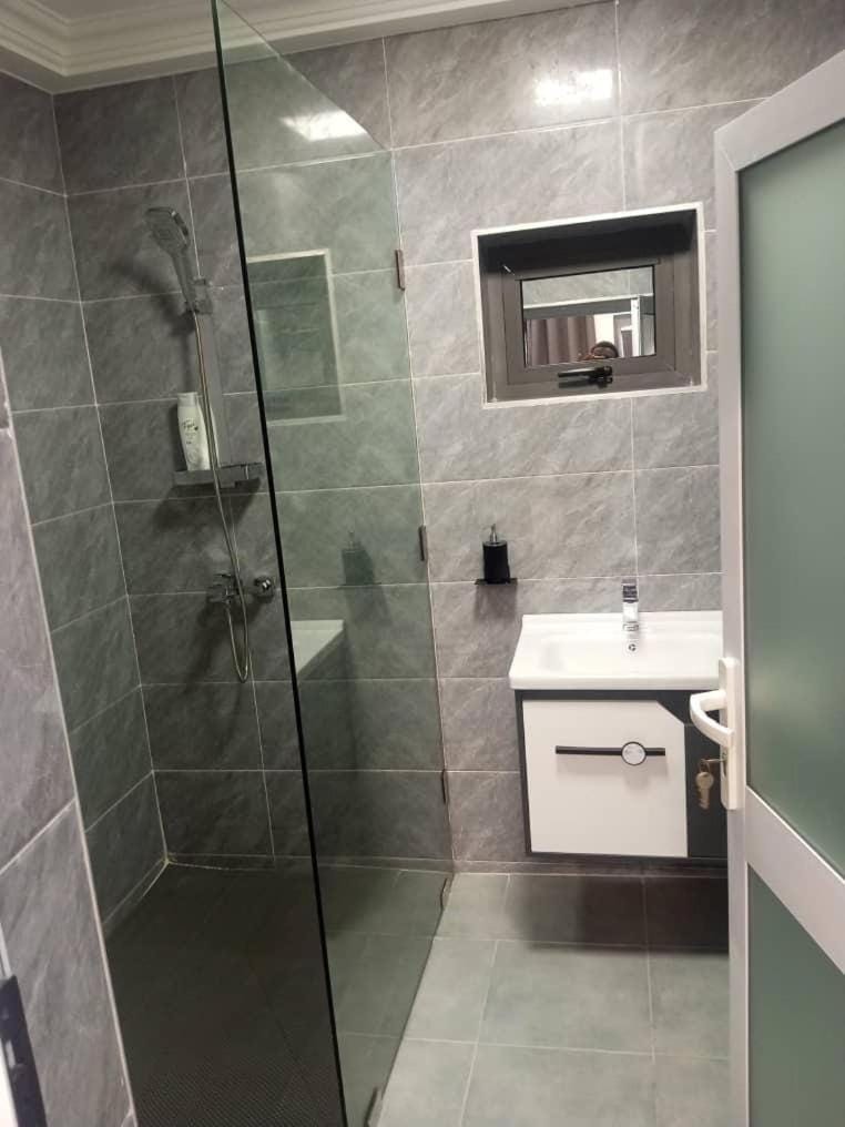 KOBS Inn Apartment hotel in Accra
