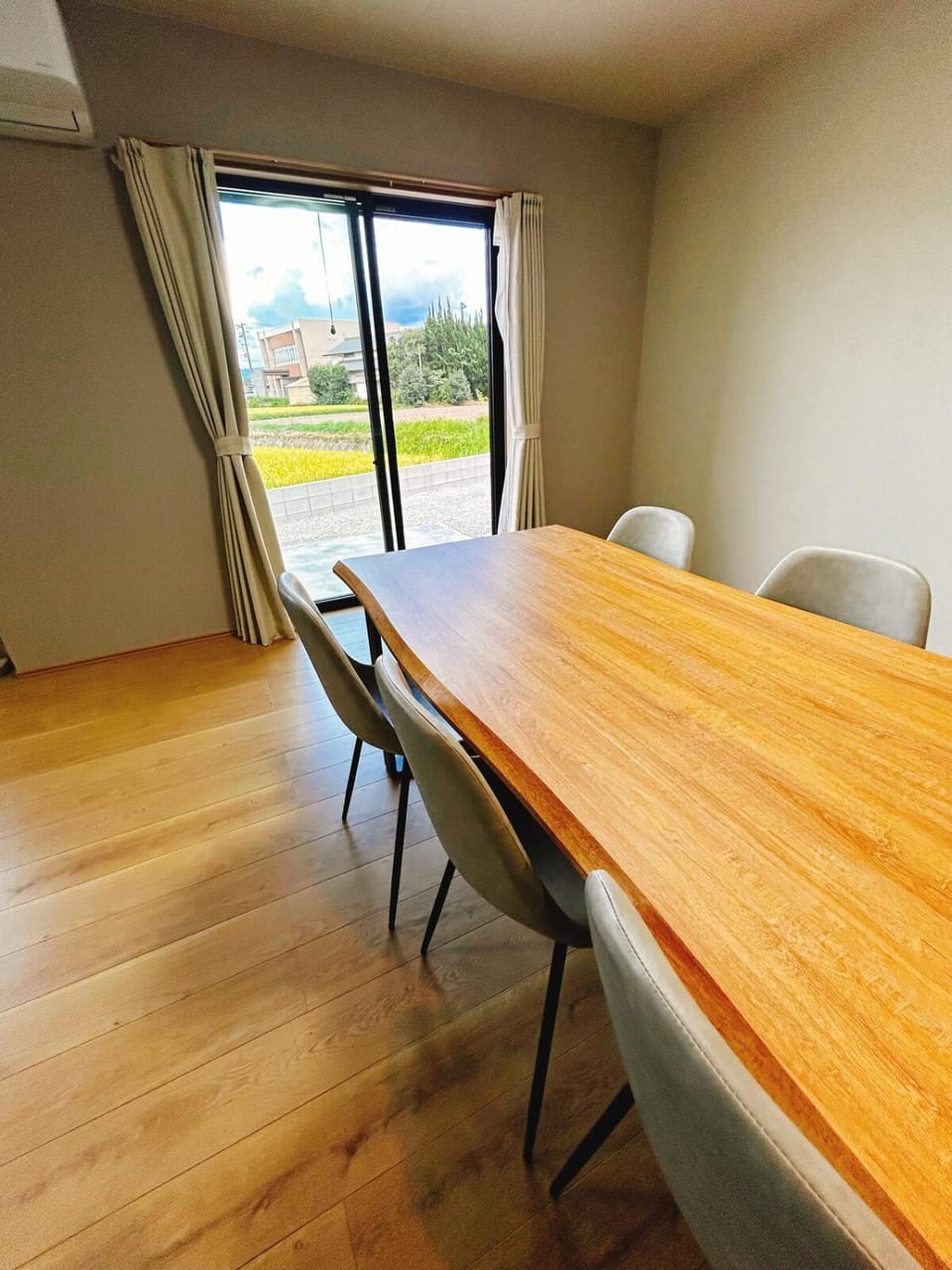 About 7-minute walk from Aso Station A newly built single-story house House in Japan