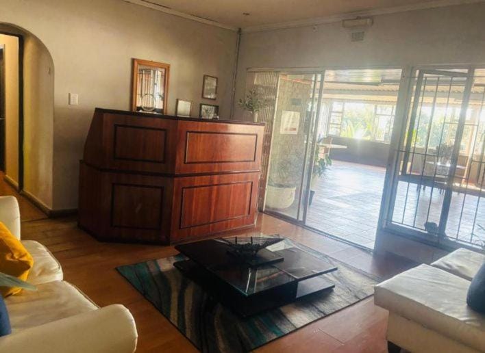 Imvubu Guest House Apartment in Durban