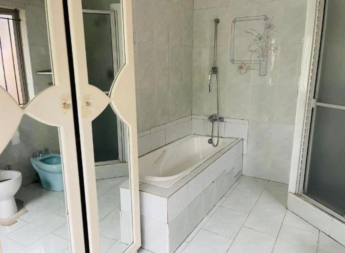 Imvubu Guest House Apartment in Durban