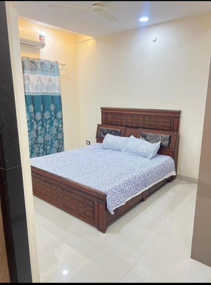 2 BHK guest house Apartment in Hyderabad