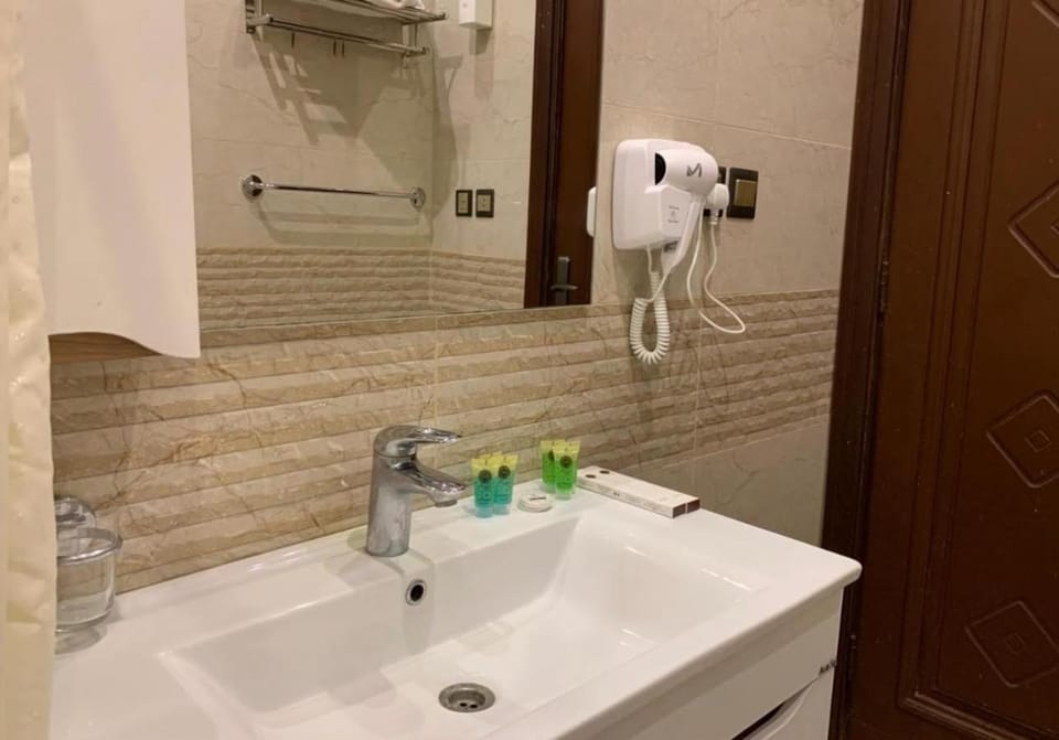 Friday Suites 3 Apartment in Al Madinah Province