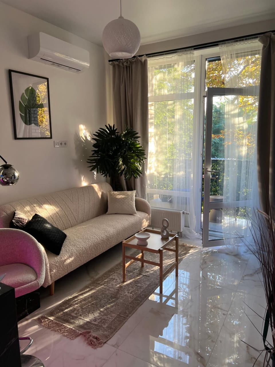 Пространство Green Apartment Apartment in Odessa