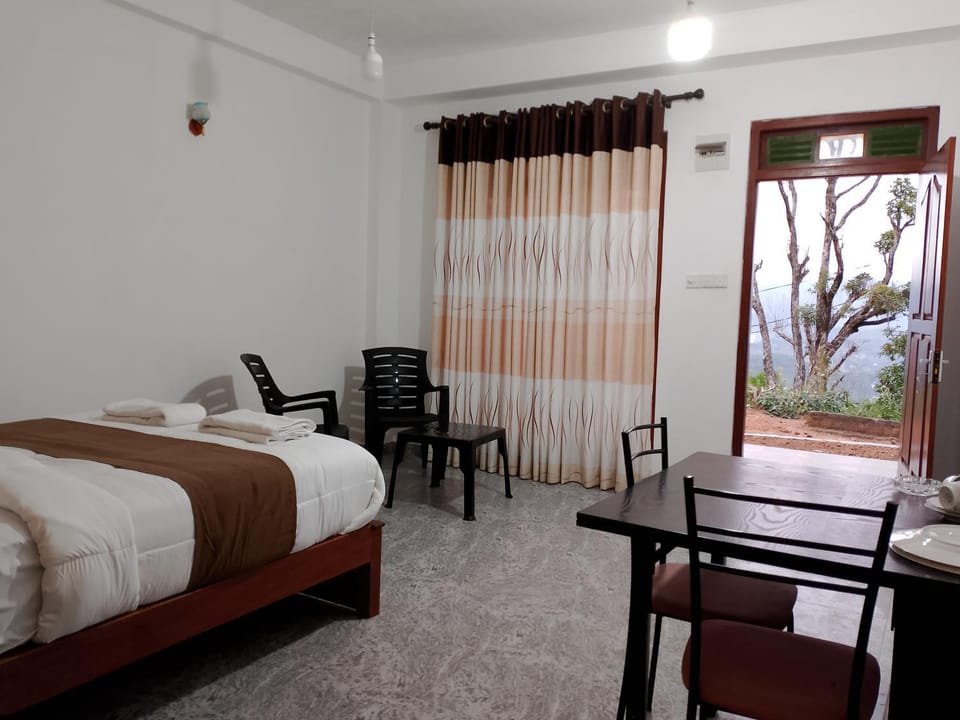 Bed, Balcony/Terrace, Living room, Dining area
