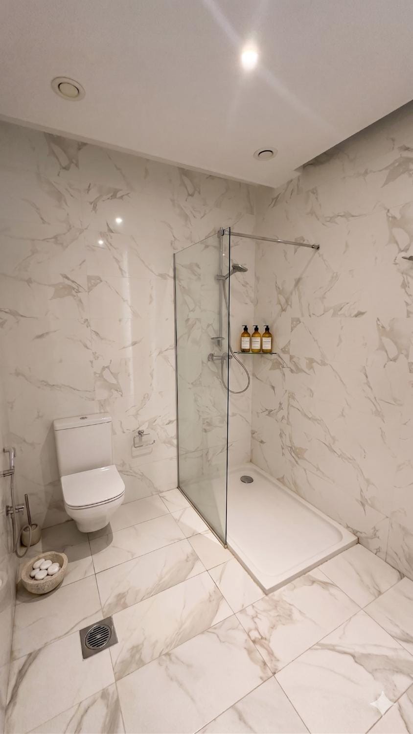 Shower, Toilet, Bathroom