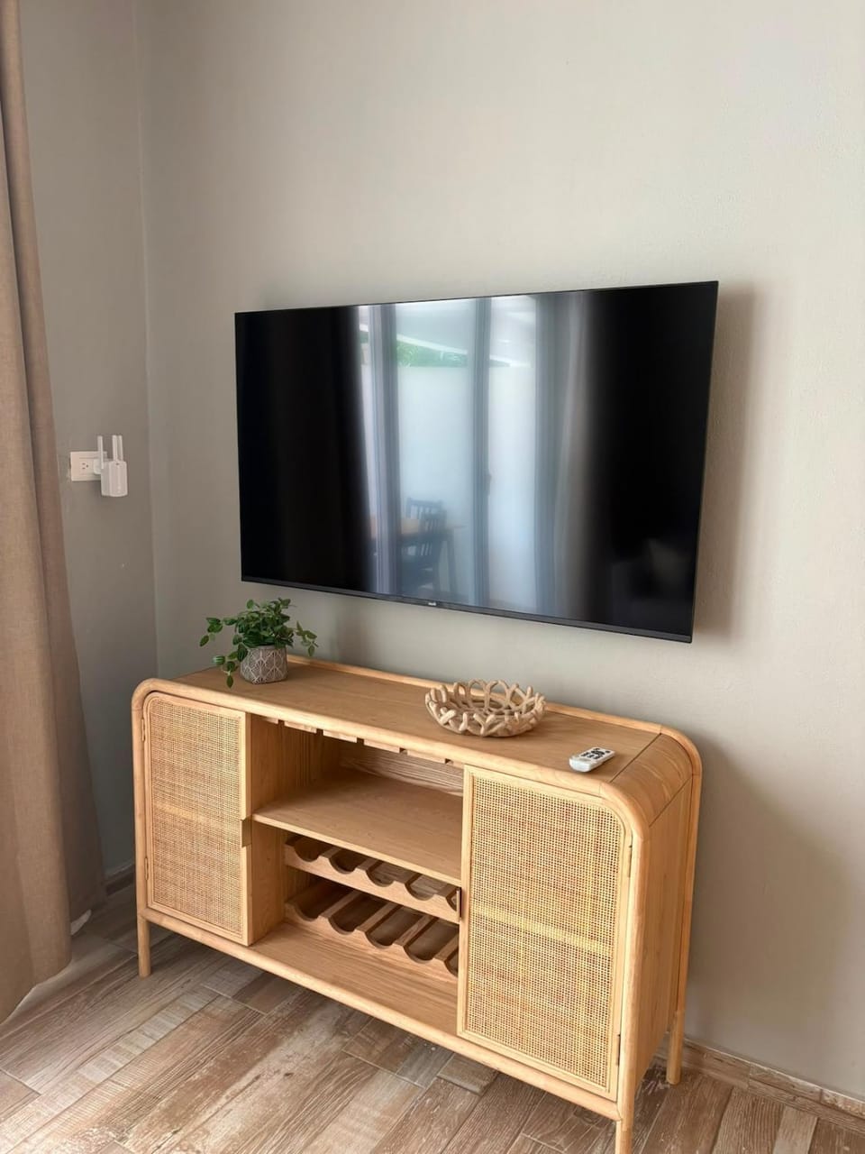 Communal lounge/ TV room, TV and multimedia