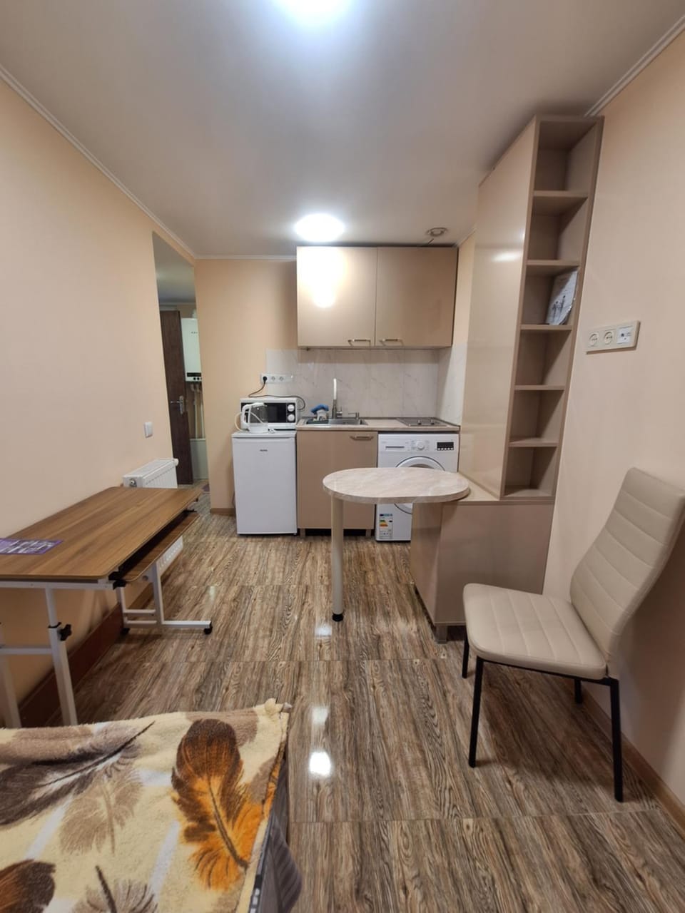 Kitchen or kitchenette, Living room, Dining area
