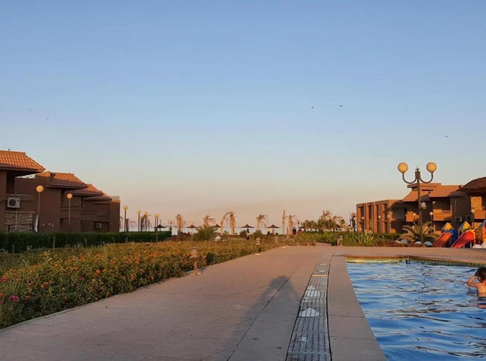 Malibu Sokhna 3 Bedroom Garden Chalet with Pool and Sea View Apartment in Egypt