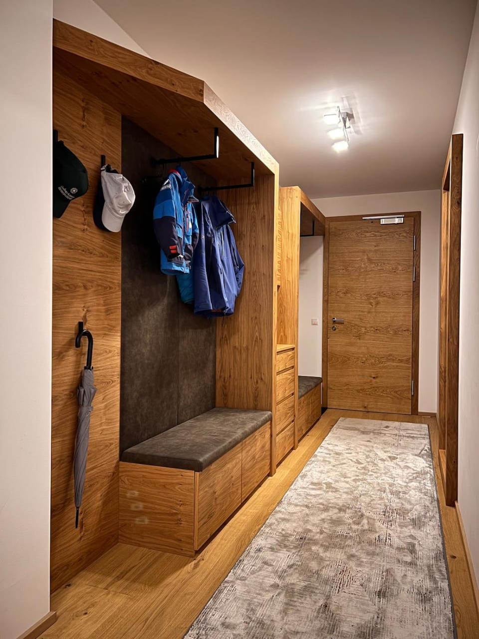 wardrobe