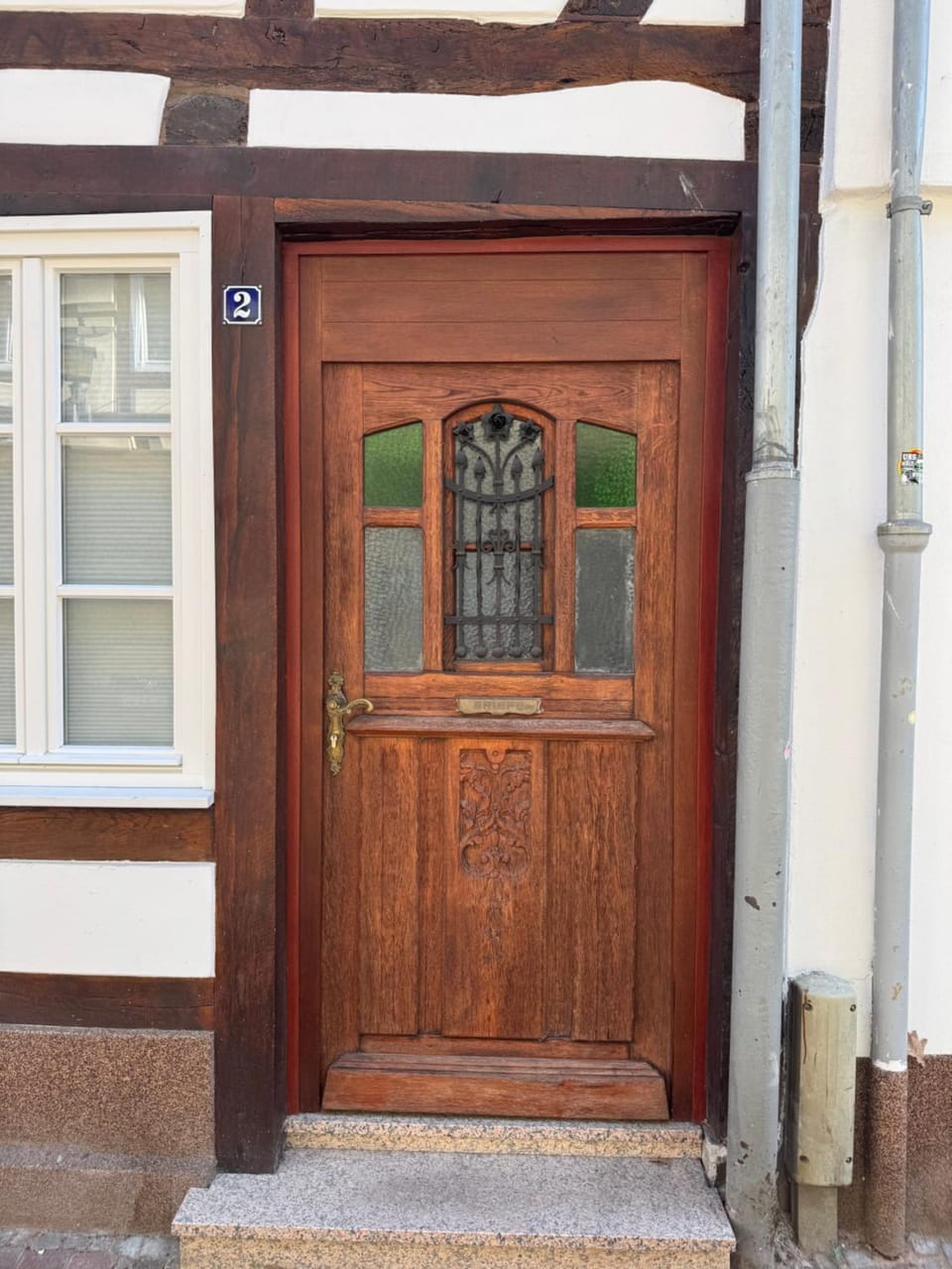 Facade/entrance