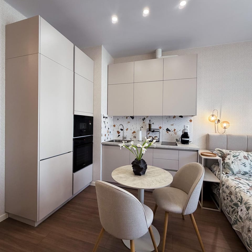 Kitchen or kitchenette, Living room, Seating area, Dining area, dishwasher, oven, pet friendly, stove