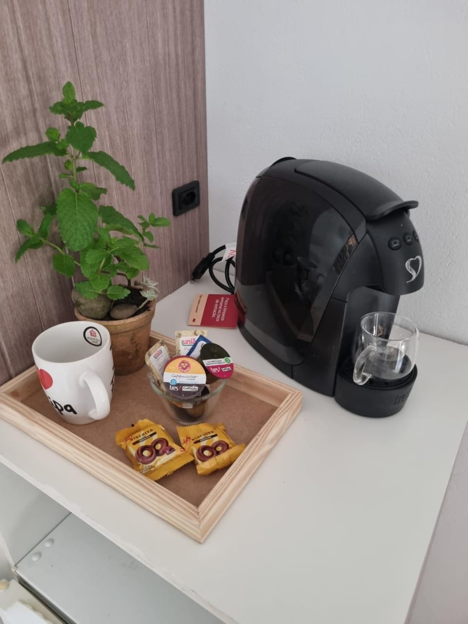 Coffee/tea facilities
