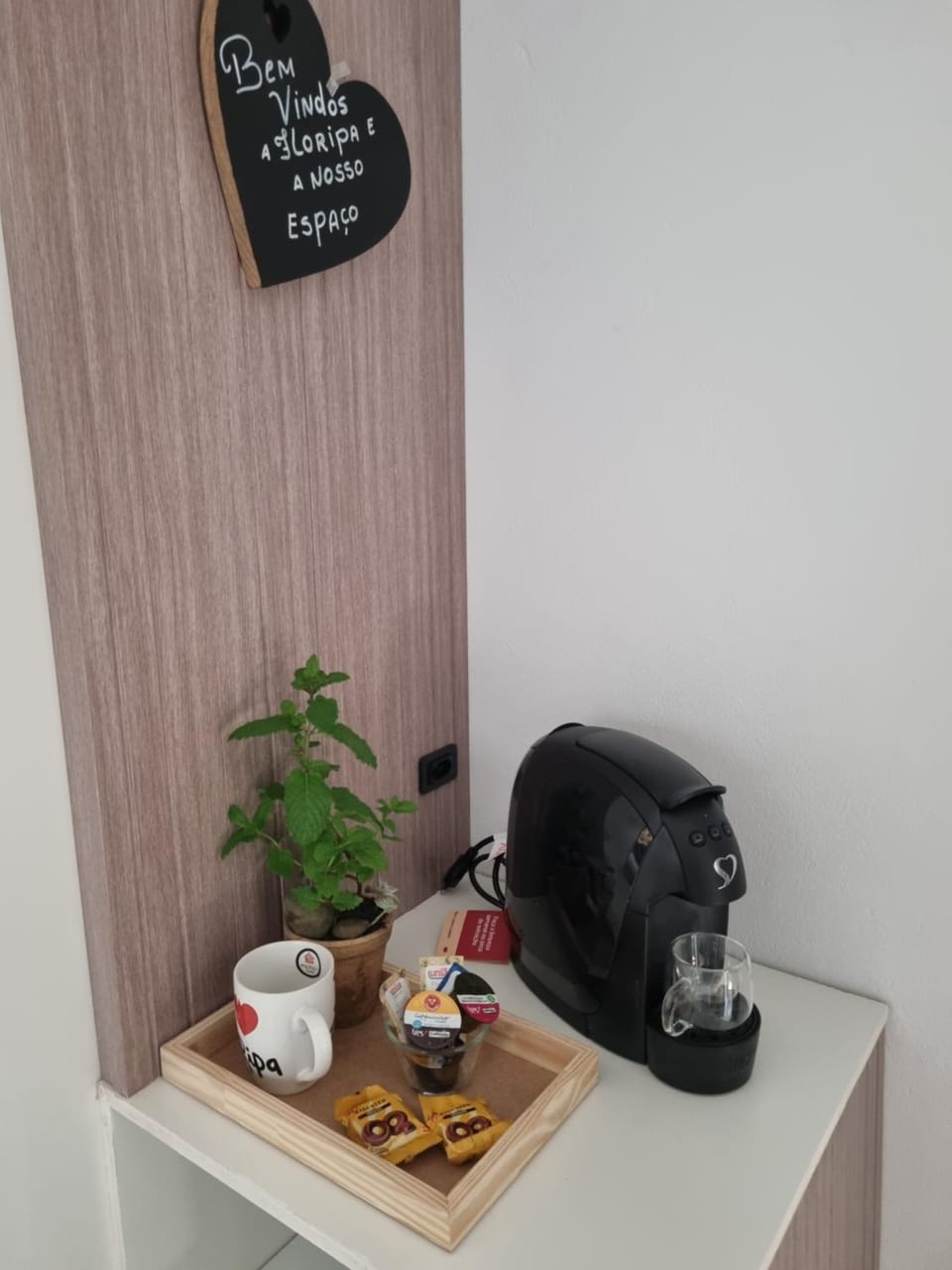 Coffee/tea facilities
