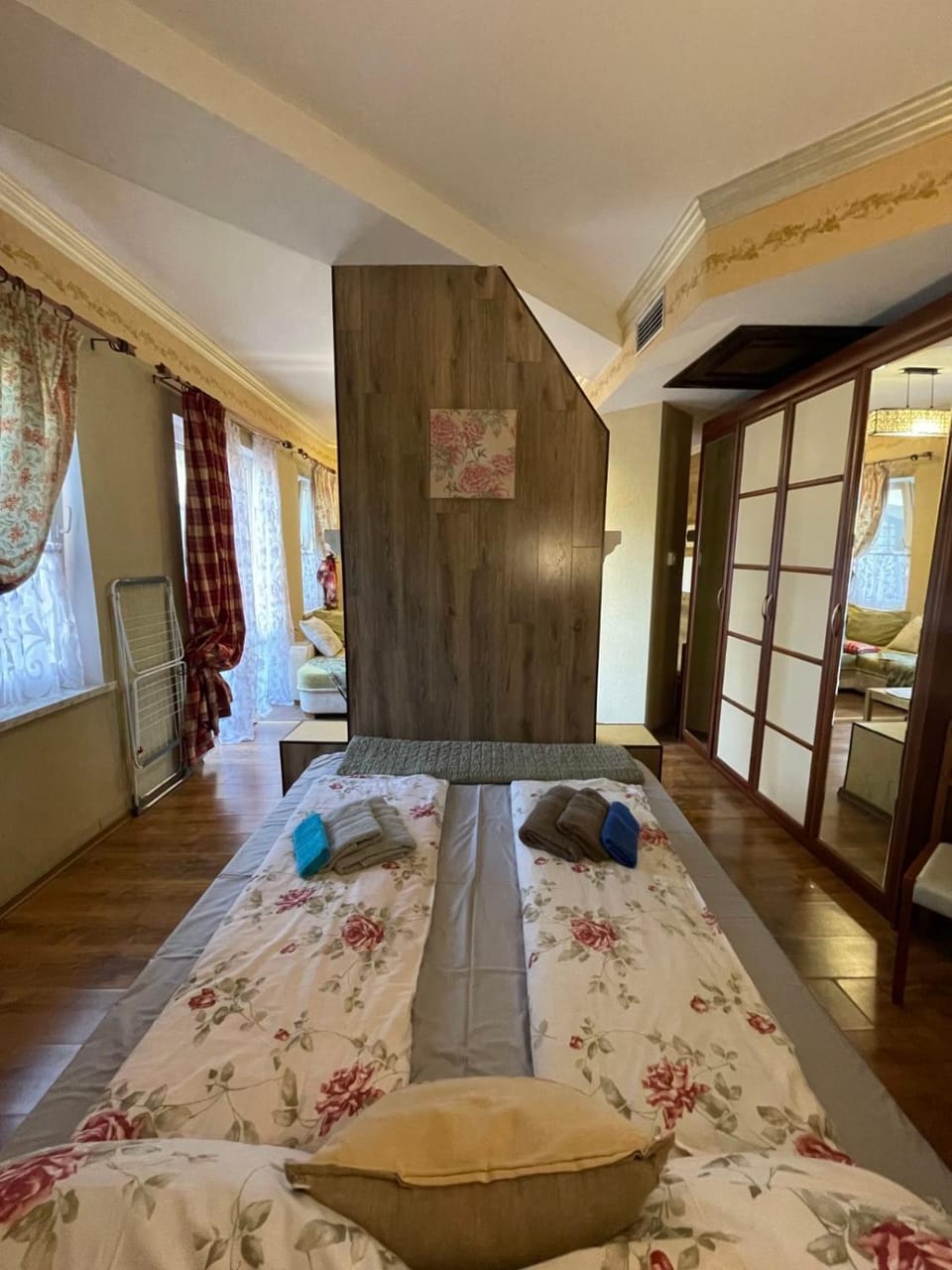 Bed, Photo of the whole room, Bedroom, wardrobe