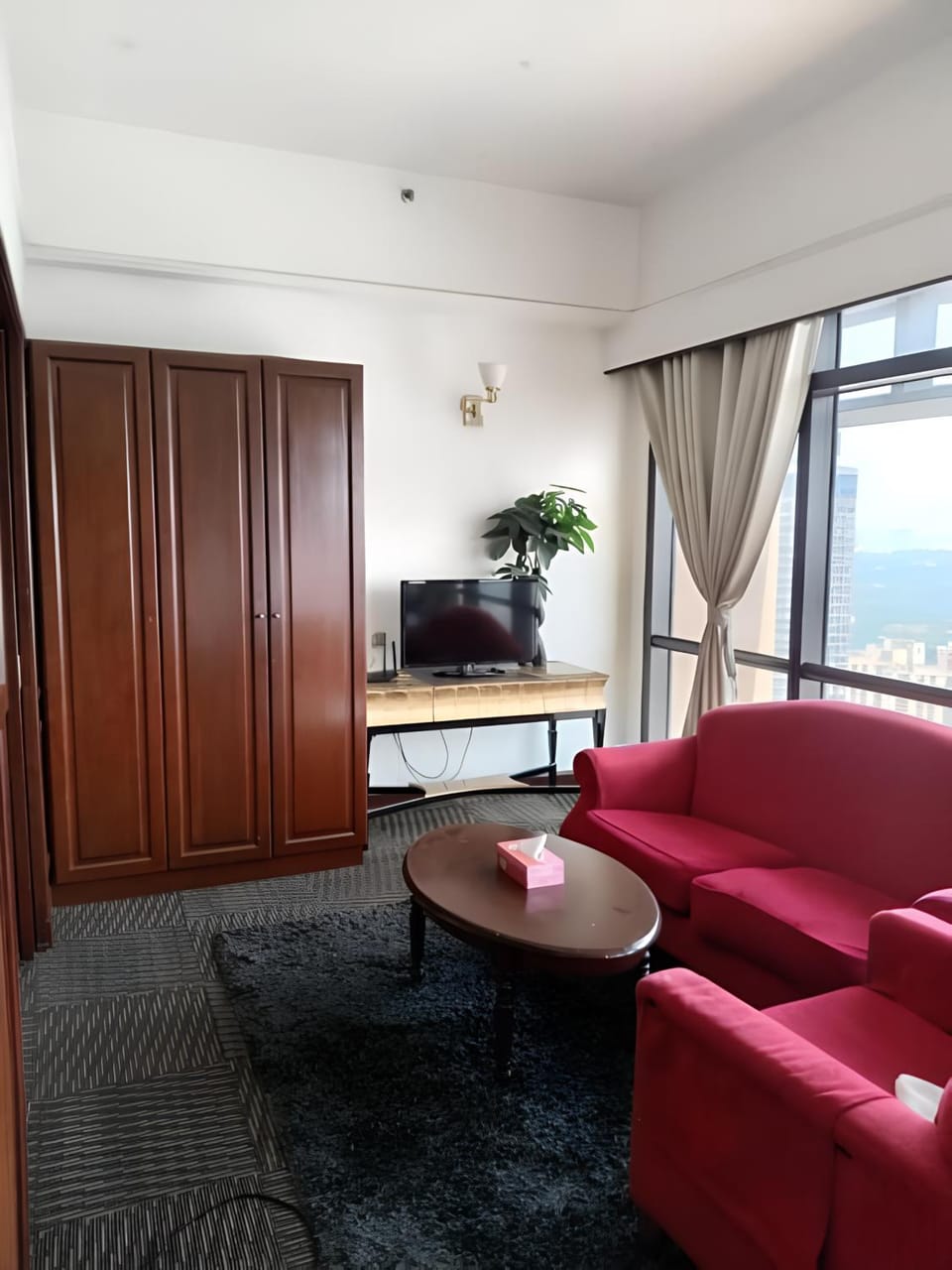 Communal lounge/ TV room, TV and multimedia, Living room, Seating area, Evening entertainment, wardrobe
