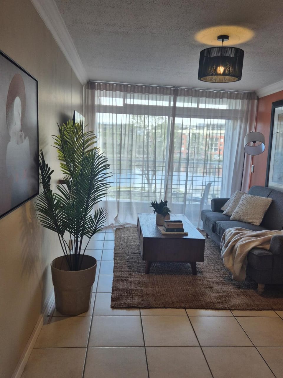 Fortune Suites- TygerWaterfront Apartment in Cape Town