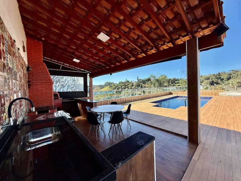 40 min SP | Vista Panorâmica | Piscina | Natureza House in State of São Paulo