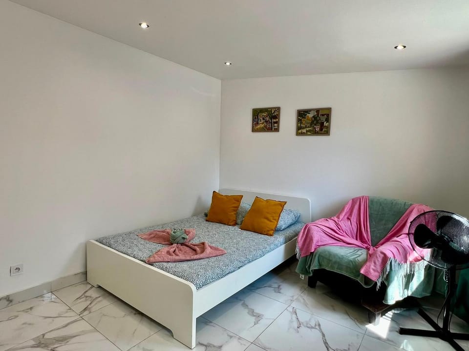 Chemin de fer, charmants appartements Apartment in Gagny
