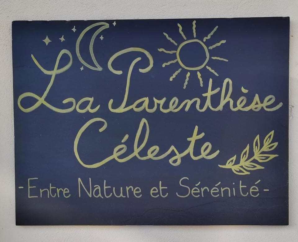 La Parenthèse Céleste House in Hauts-de-France
