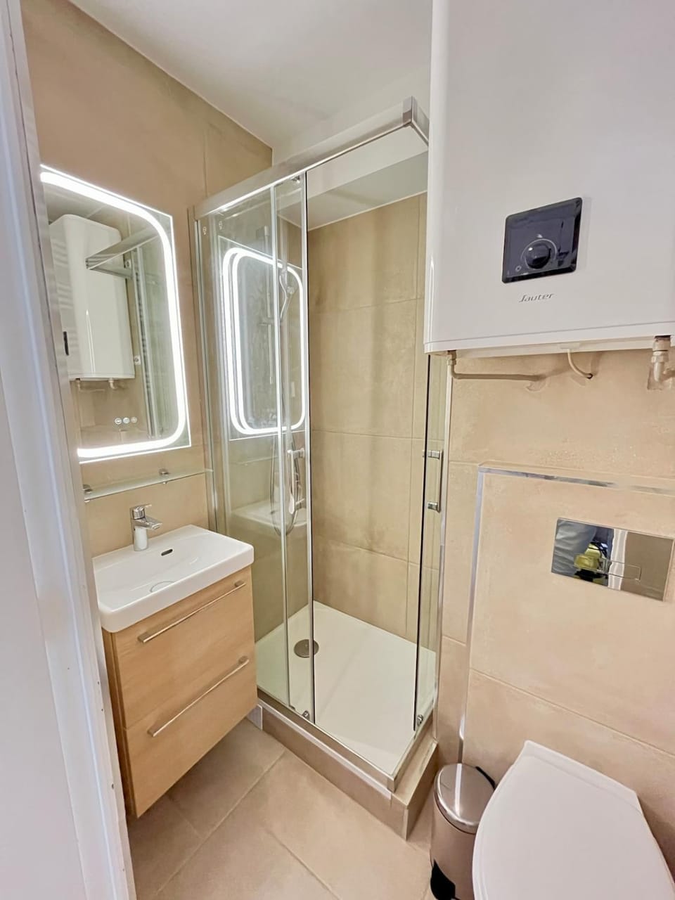 Shower, Bathroom