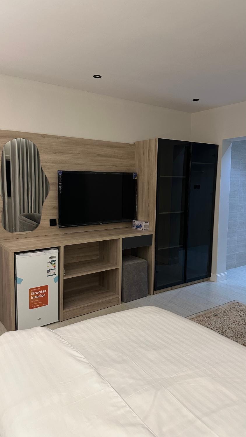 Communal lounge/ TV room, TV and multimedia, Evening entertainment, wardrobe