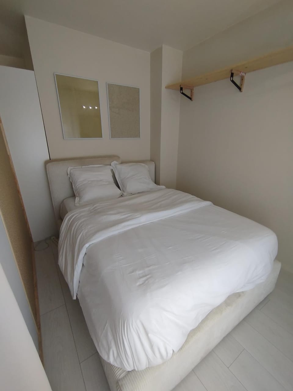 Sun Home Apartment in Cergy